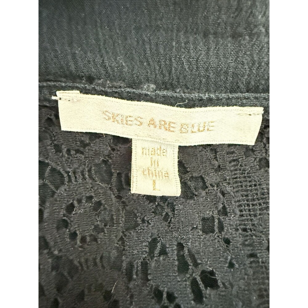 🖤 Skies Are Blue Black Embroidered V-Neck Top – Size Large - Picture 5 of 8